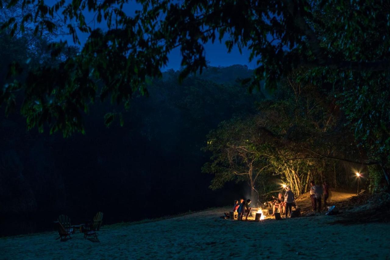 Sweet Songs Jungle Lodge San Ignacio Buitenkant foto